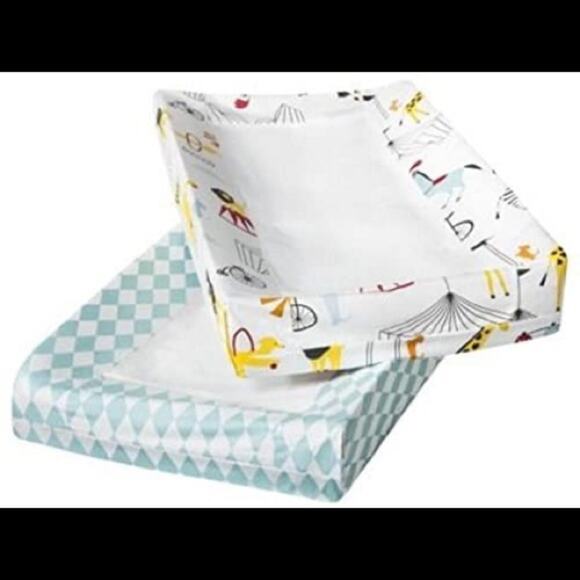 Room 365 Changing Pad Cover Set of 2 Circus 30.5”x35” - Picture 1 of 6